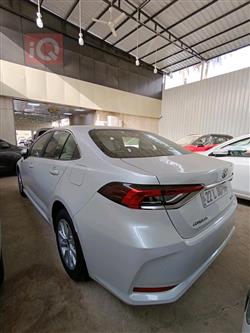 تۆیۆتا کۆرۆلا